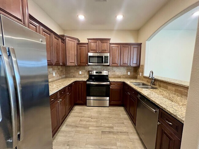 6611 Leightyn Ln, Fort Smith, AR 72916 - photo 5