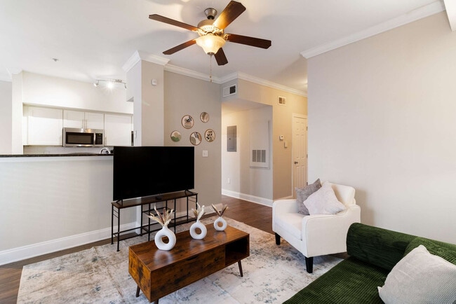 590 James Maxwell Rd unit ID1346971P, Atlanta, GA 30308 - photo 3