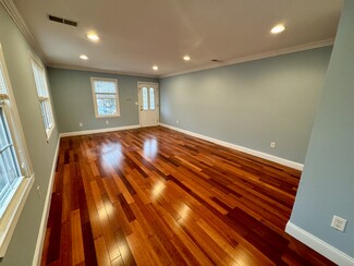 21 Grant St, Providence, RI 02909