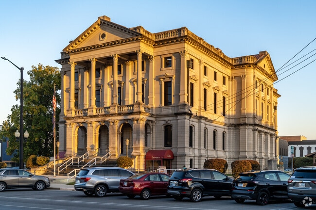 Downtown Marion is home to the prestigious Grant County Court House.