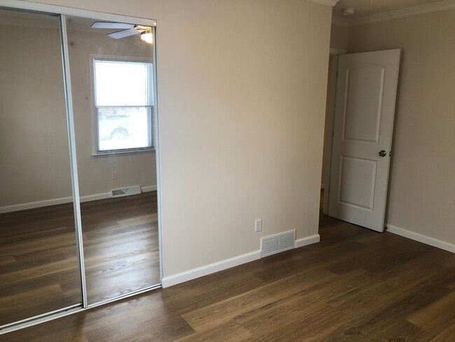 106 E 2nd St, Milan, MI 48160 - photo 7