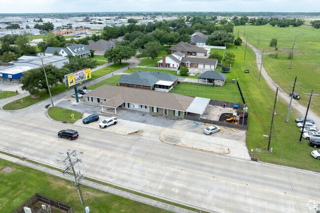 Stella Learning Center is a private school in Houma, Louisiana serving students from Elementary through High School.