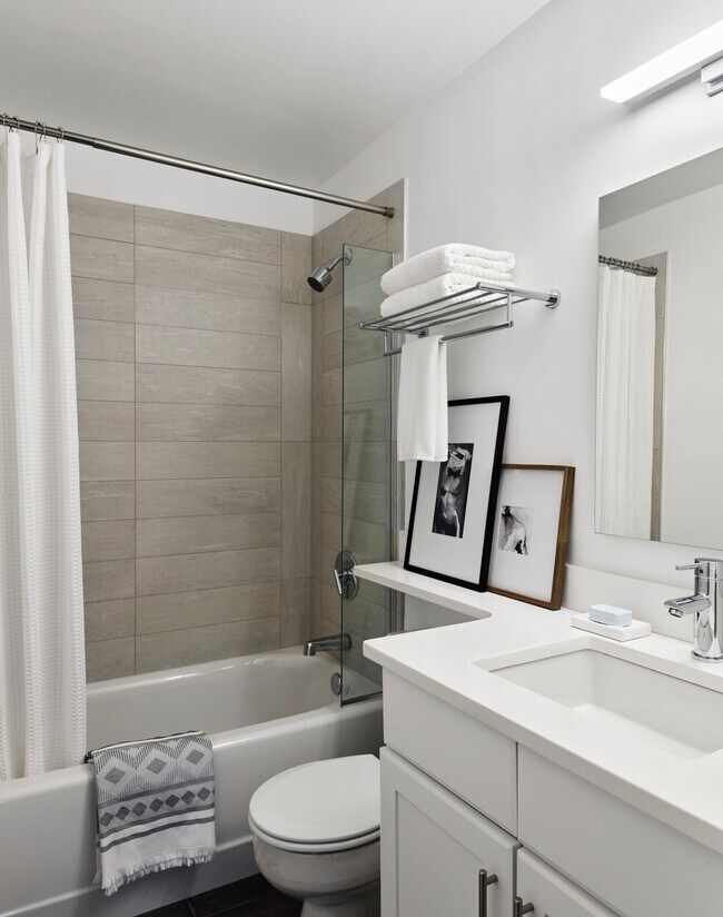 1 Devonshire Place unit 3810, Boston, MA 02109 - photo 5