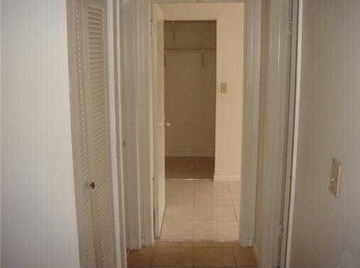 7230 NW 179th St unit 202, Hialeah, FL 33015 - photo 5