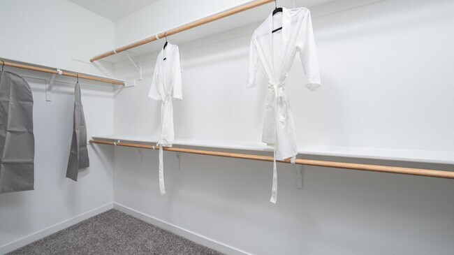 10842 Coral Reef Ln, Stockton, CA 95219 - photo 7