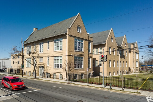 Congress Heights features many apartment complexes throughout the neighborhood.