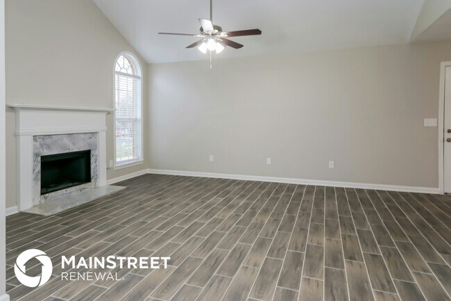 312 Harris Ave, Locust Grove, GA 30248 - photo 6