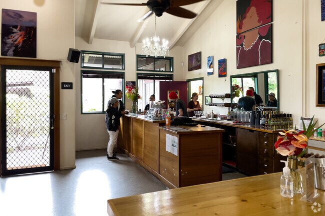 restaurants and coffee