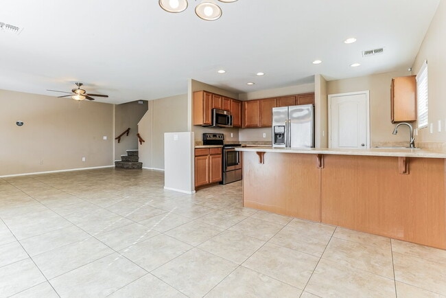 1435 E Pryor Rd, San Tan Valley, AZ 85140 - photo 5