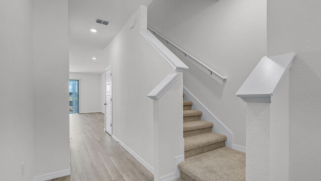 2585 Olympic Ct, Davenport, FL 33837 - photo 3