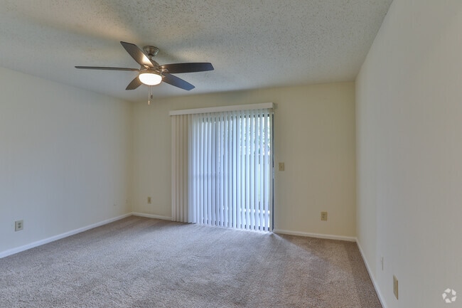 Mill Run Apartments, Columbia, SC 29223 - photo 5