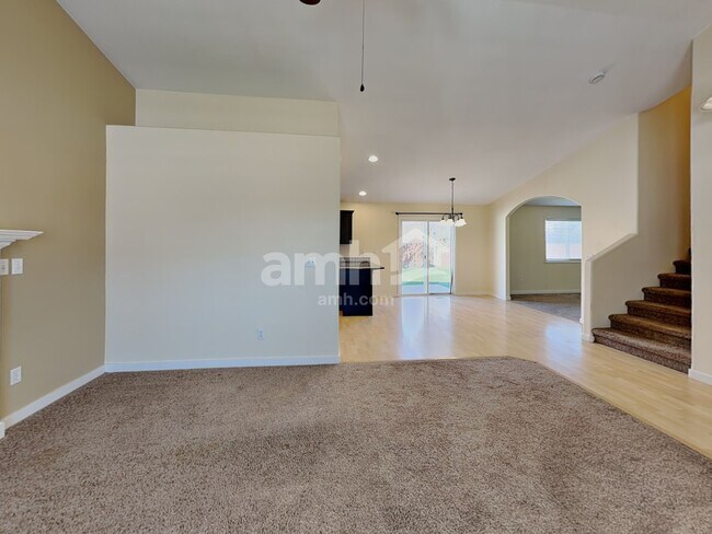 2360 N Grey Hawk Ave, Kuna, ID 83634 - photo 7