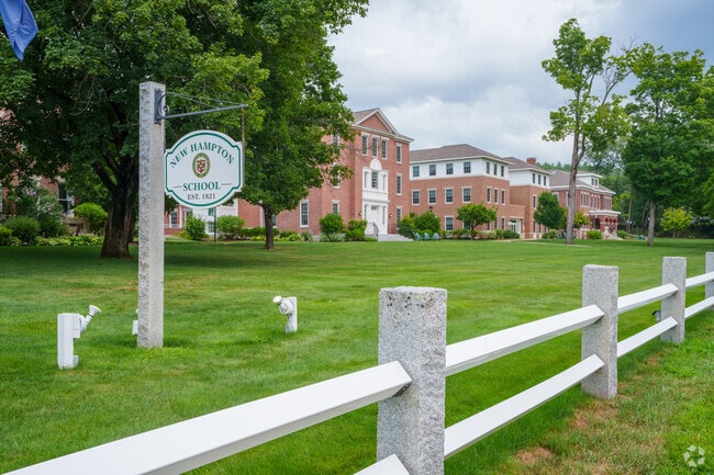 The New Hampton School has served students in NH for over 200 years.