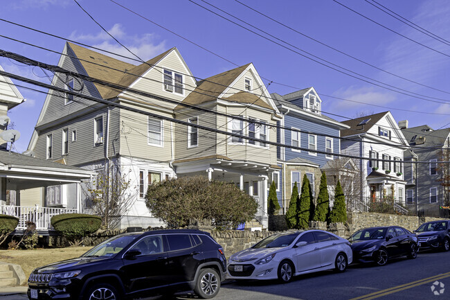 Homes in the Lamartine Heights neighborhood come in all shapes and sizes.