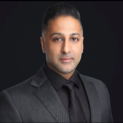 Agent Photo