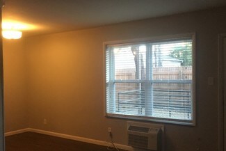 2223 Laurel Ave, Knoxville, TN 37916