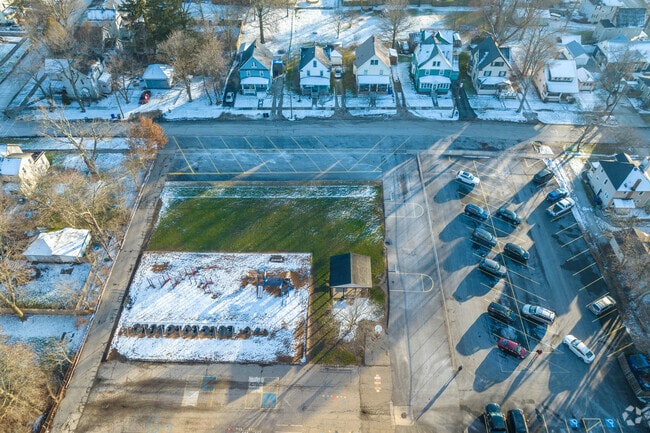 West Main Elementary School in Ravenna, OH.
