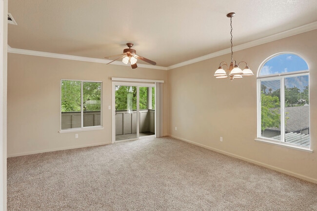 8905 Davis Rd unit H-54, Stockton, CA 95209 - photo 2