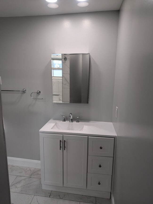 1018 Neel St, Homestead, PA 15120