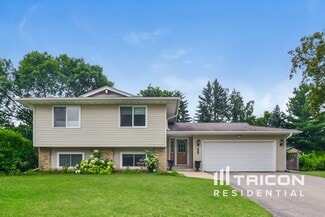 1701 E 116th St, Burnsville, MN 55337