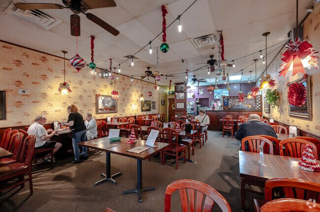 Since 1985, Delcato's Italian has served authentic homemade pizza and pasta in Ormond Beach.