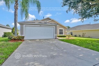 170 China Berry Cir, Davenport, FL 33837