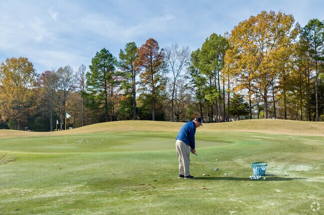 Work on your backswing at Reunion Golf & Country Club.