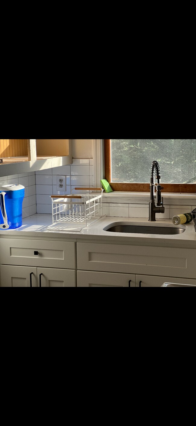 137 Woodbine Ave unit 4, Northport, NY 11768 - photo 3