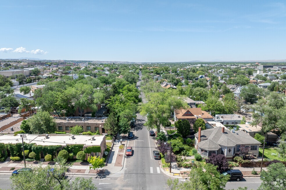 Broadway Central Corridor