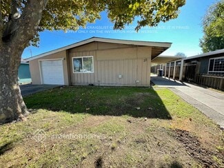 32 Bryan Ave, Antioch, CA 94509