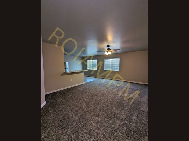 1215 S Eisenhower St, Jerome, ID 83338 - photo 3