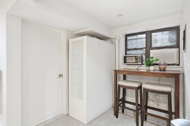 131 Loisaida Ave unit ID1358384P, New York, NY 10009 - photo 6