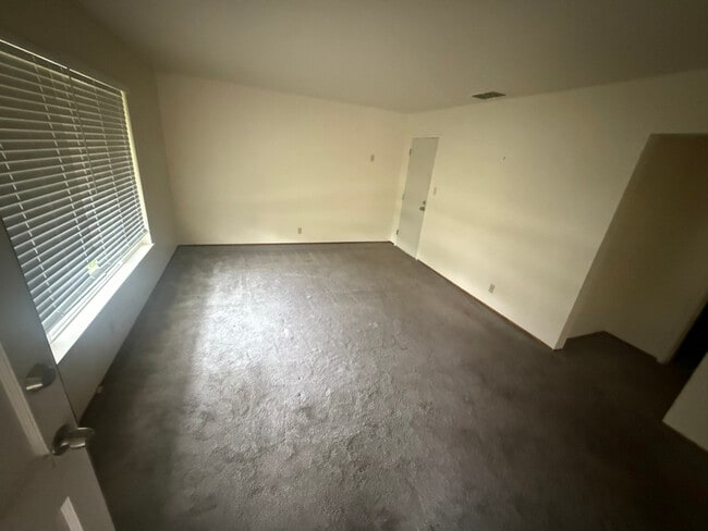 2013 56th St, Sacramento, CA 95817 - photo 2