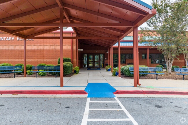 Kennesaw Elementary School serves approximately 600 students.