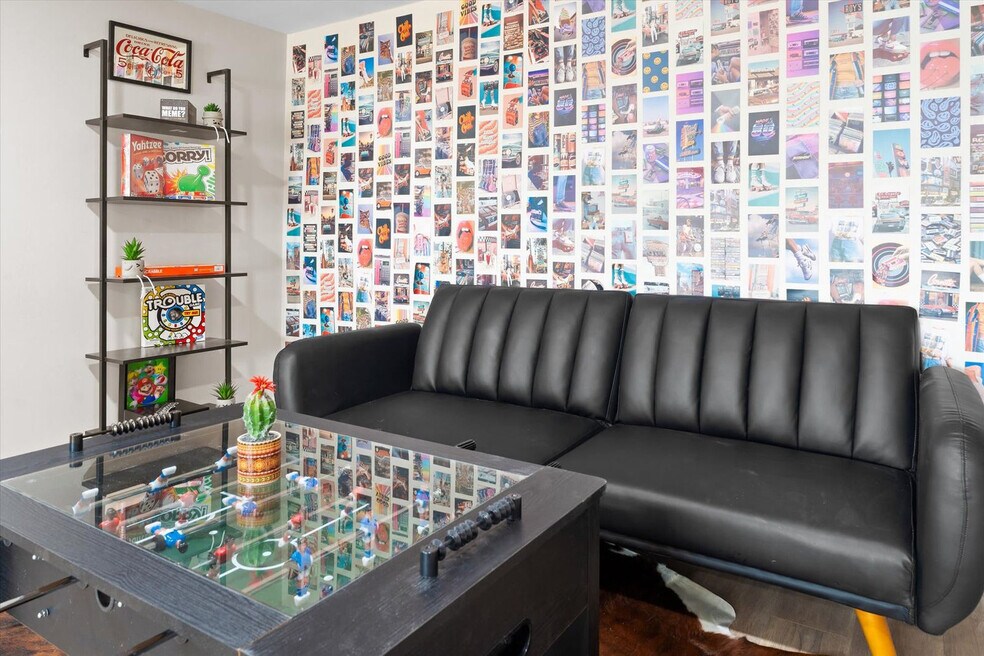 5747 N 48th Ln unit ID1039623P, Glendale, AZ 85301 - photo 1