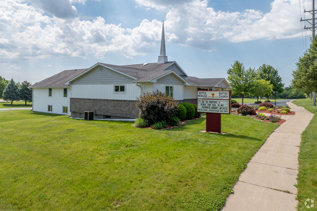 Whitewater students can attend Kettle Moraine Baptist Academy.