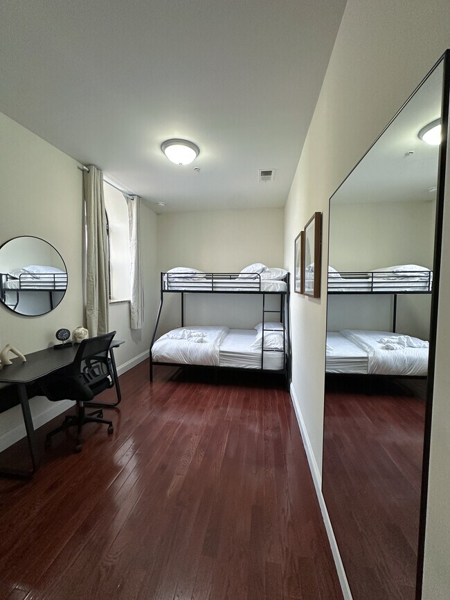 207 N 11th St unit 302, Philadelphia, PA 19107 - photo 6