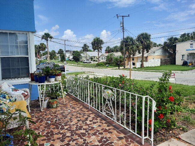 512 Phoenix Ave unit 5, Daytona Beach, FL 32118 - photo 5