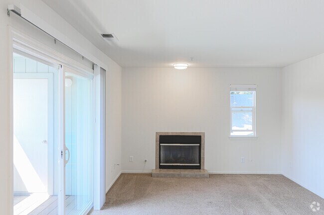 Vintage Pointe Apartments, Rohnert Park, CA 94928 - photo 2