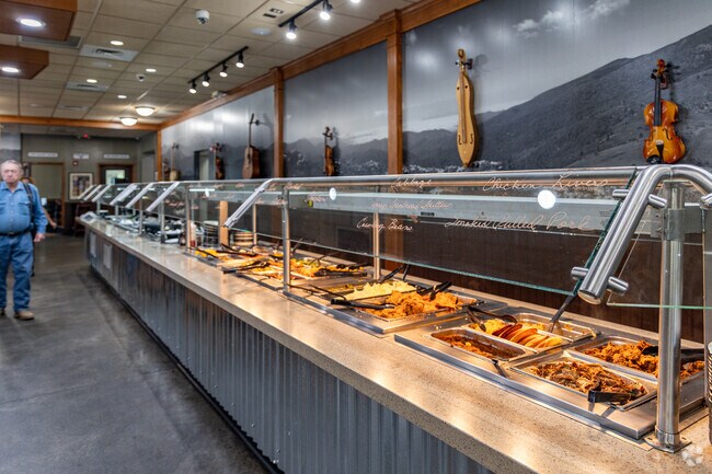 Take a short drive down to Abingdon and eat at the buffet at Fiddler's Restaurant.