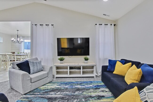 2213 E Elm Grove Dr unit ID1250652P, Nampa, ID 83686 - photo 4