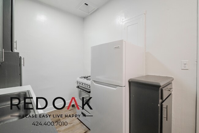 454 S Catalina St unit 210, Los Angeles, CA 90020 - photo 4