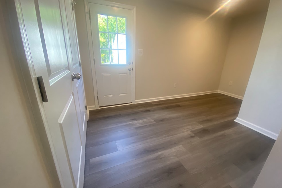 27 Fieldcrest Alley Aly, Blackwood, NJ 08012 - photo 1