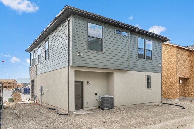 600 N Cornstalk Ln, Lindon, UT 84042 - photo 5