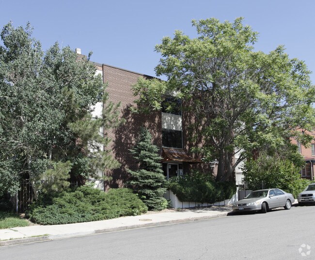 Sir Richard Apartments, Denver, CO 80206 - photo 2