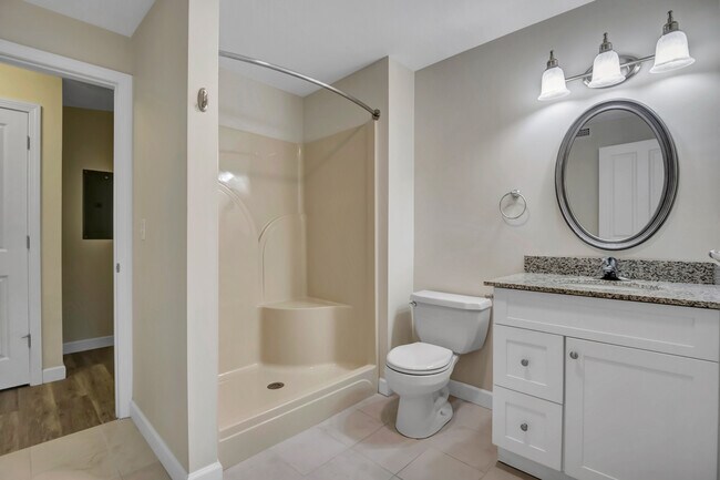 377 Main St unit 208, Niantic, CT 06357 - photo 5