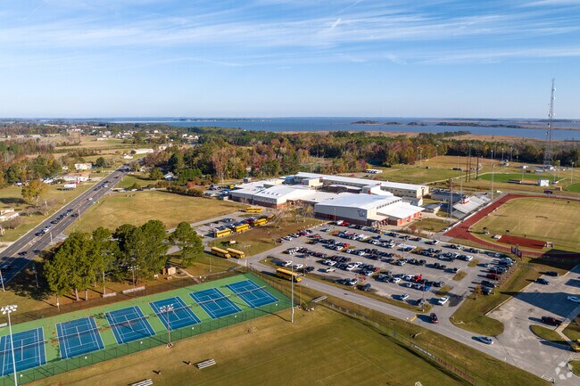 Located near Crawford, Currituck County High School is the county’s main public high school, with modern facilities, competitive sports teams, and a strong connection to the local community.
