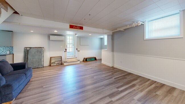 29 West Ave, Salem, MA 01970 - photo 2