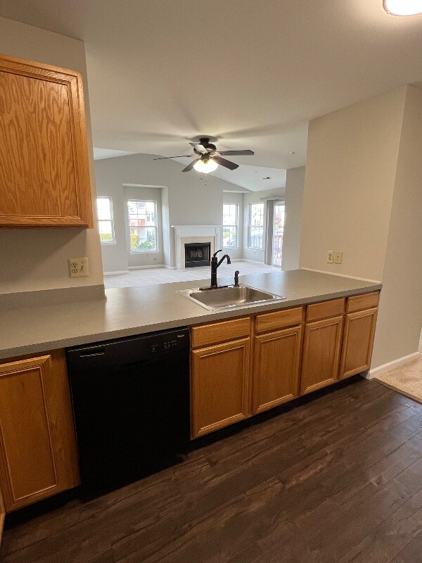 12 Wagon Wheel Rd, Quakertown, PA 18951 - photo 4