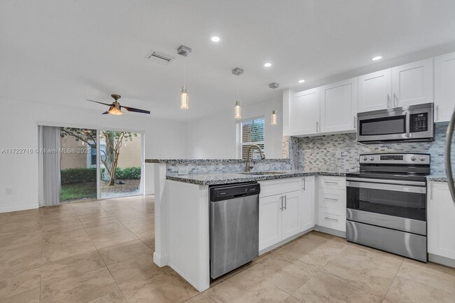 12926 SW 30th St, Miramar, FL 33027 - photo 2